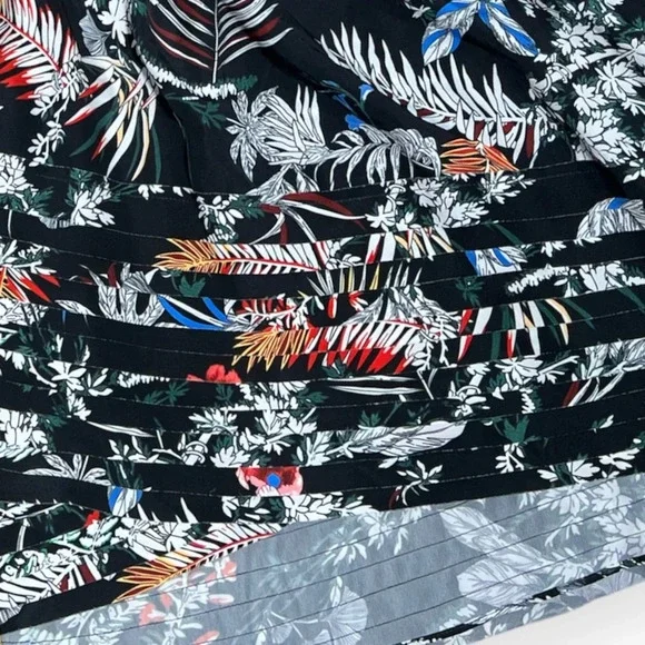 DEREK LAM size 6
Bell-Sleeve Black Multicolor Floral Silk Dress - Picture 9 of 12